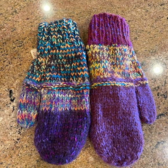 NEW! Andes Gifts Handmade Multi-Color Lined Mittens NWT - Picture 4 of 5